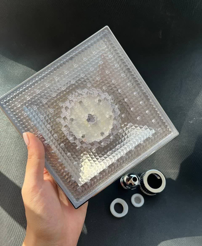سردوش LED دار